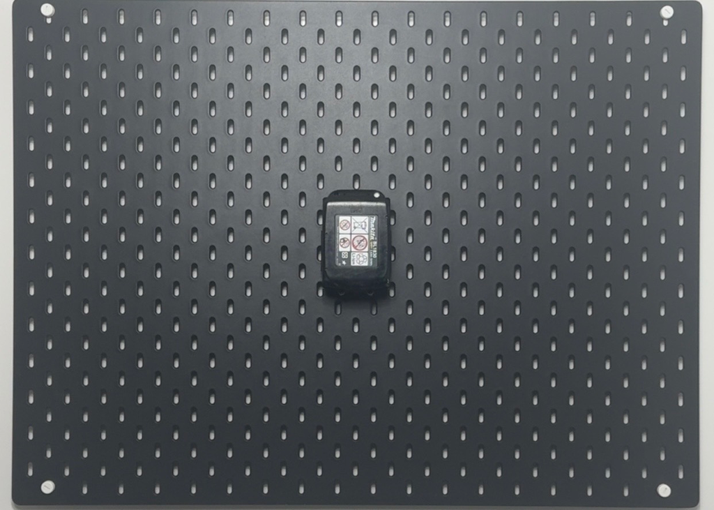 SK-045-WSB Makita 18V Battery Holder